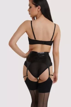 Latex Suspender><noscript><img width=